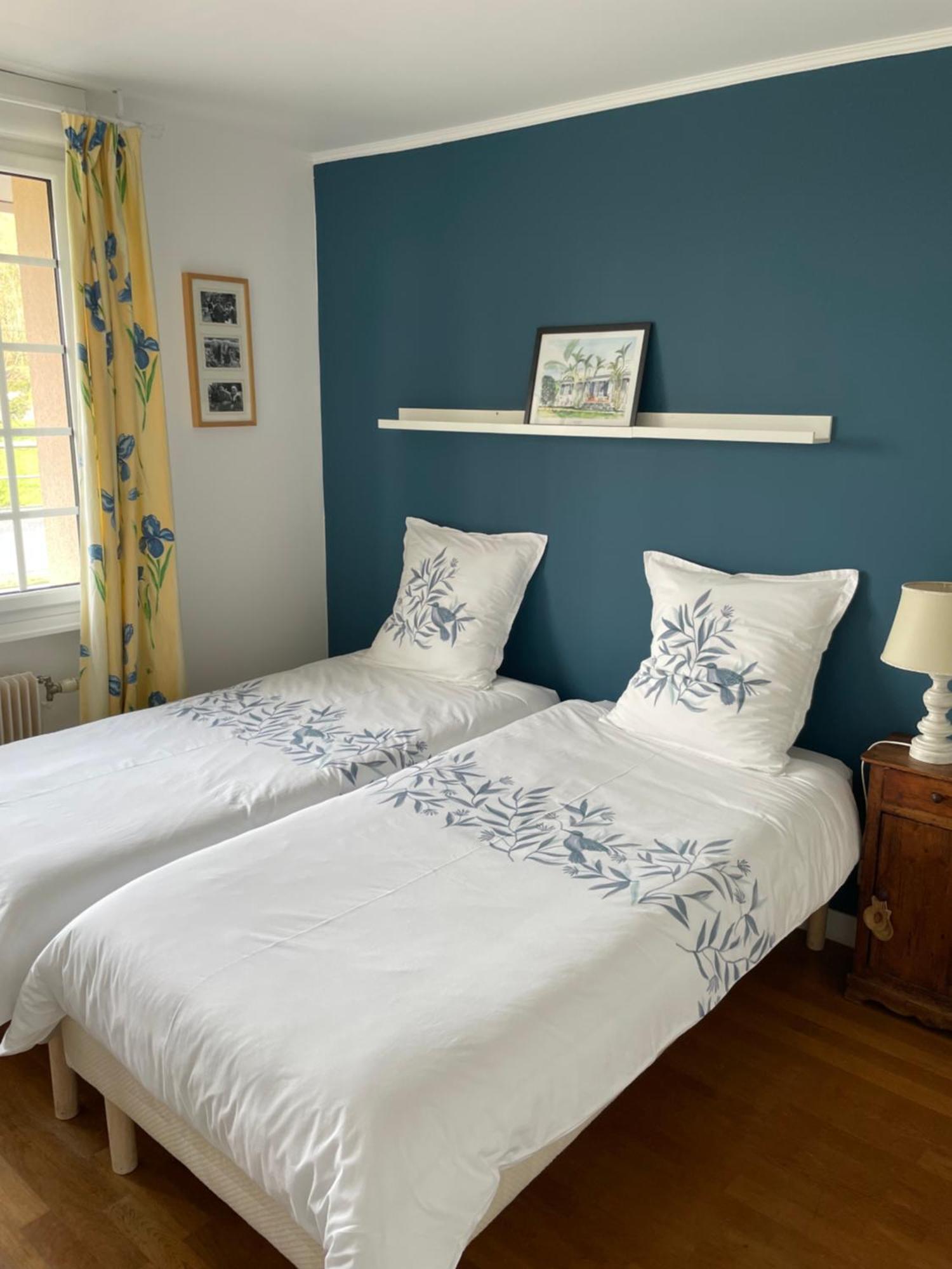 Auberge De La Roque La Roquette Ngoại thất bức ảnh